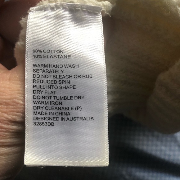 Women’s knee length skirt black size M - Picture 3 of 3